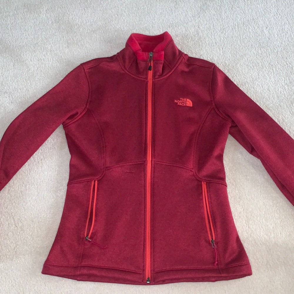North face thermal layer